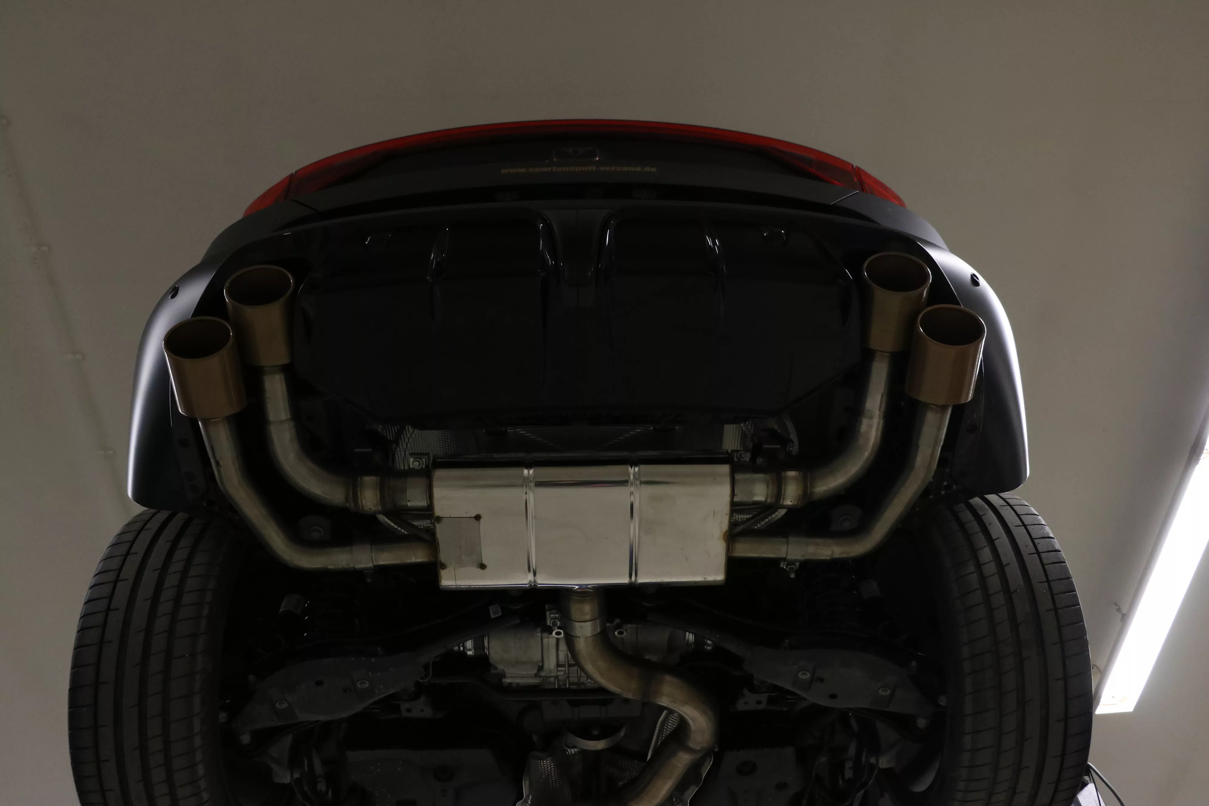 CUPRA Formentor 4x4 - VZ5  Endschalldämpfer mit 2 Abgasklappen - 2x115x85 Typ 32 rechts/links Kupfer-Optik