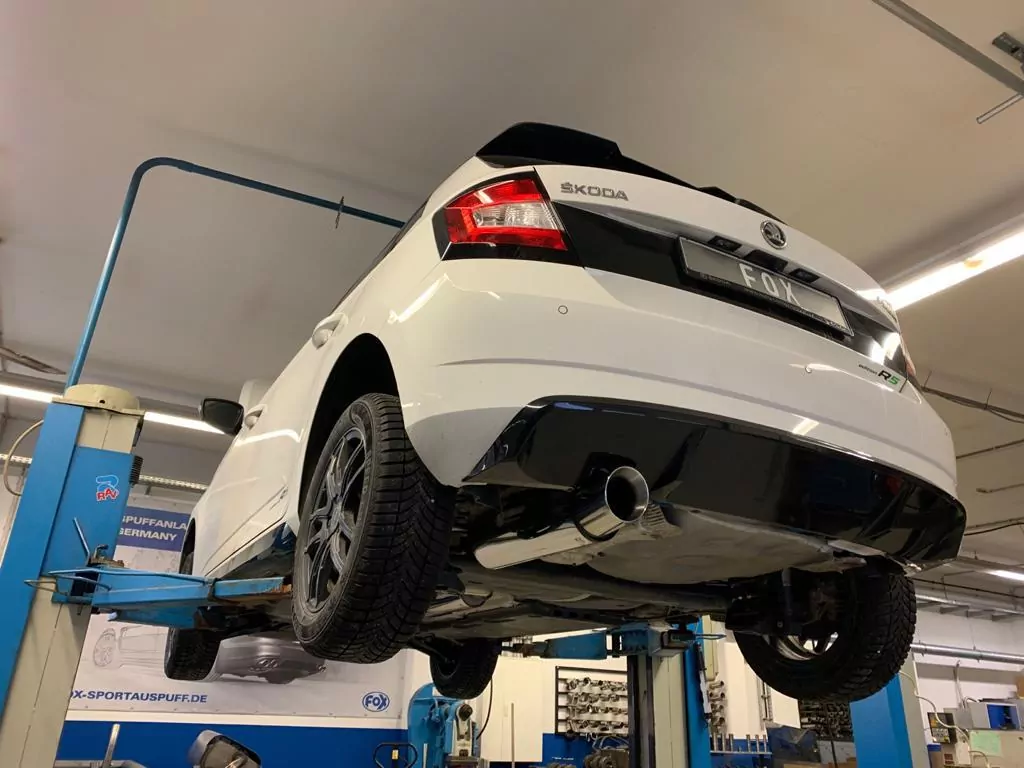 VW Golf VII Facelift starre Hinterachse  Vorschalldämpferersatzrohr für Modelle ohne OPF