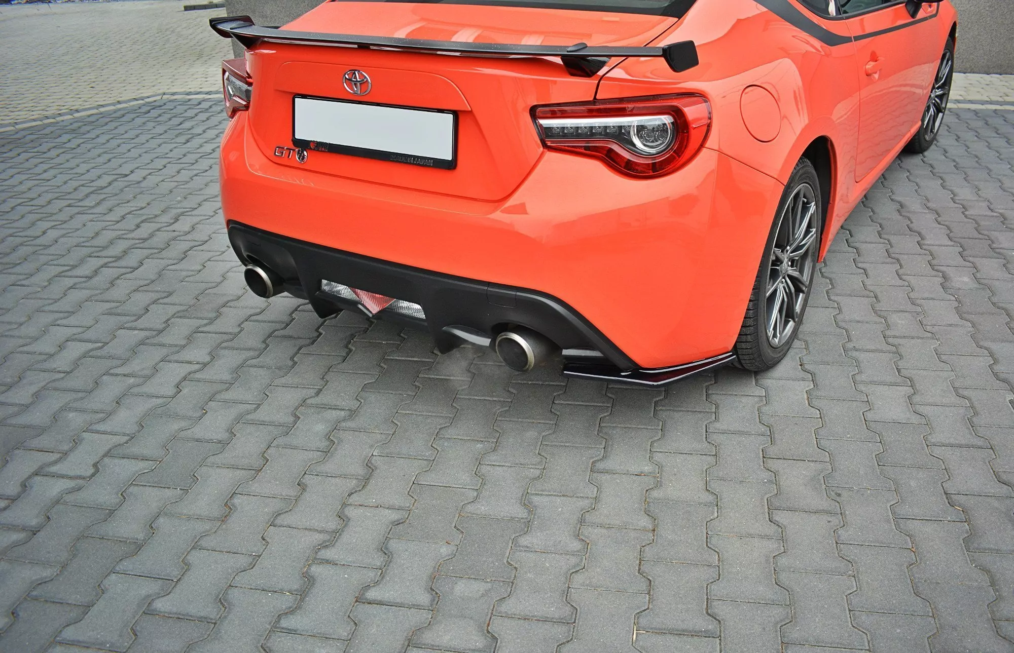Heck Ansatz Flaps Diffusor Passend Für Diffusor V.1 Passend Für TOYOTA GT86 FL  Schwarz Hochglanz Schwarz Hochglanz