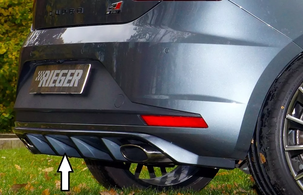 Rieger Heckeinsatz für Seat Leon Cupra (5F) - 3-tür. (SC) 03.14-12.16 (bis Facelift) carbon optik