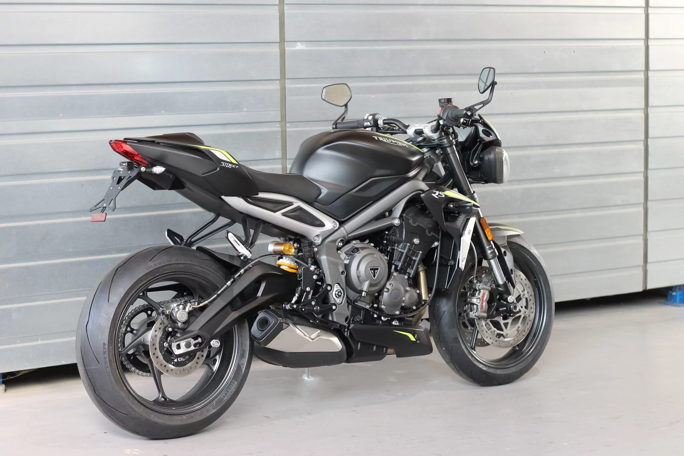 MG Biketec Sportfussrastenanlage / Rastenanlage / Fußrastenanlage mit ABE, gültig in D - A - CH für Triumph Street Triple 675 ab 2013-2016