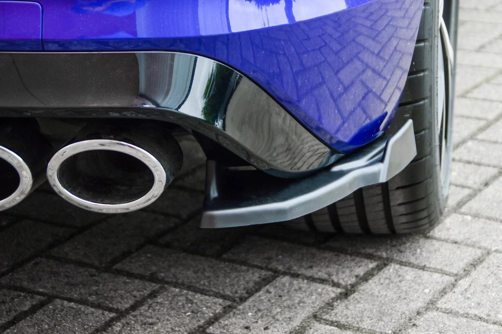 Heckansatz Seitenteile mit Wing für VW Golf 8 R