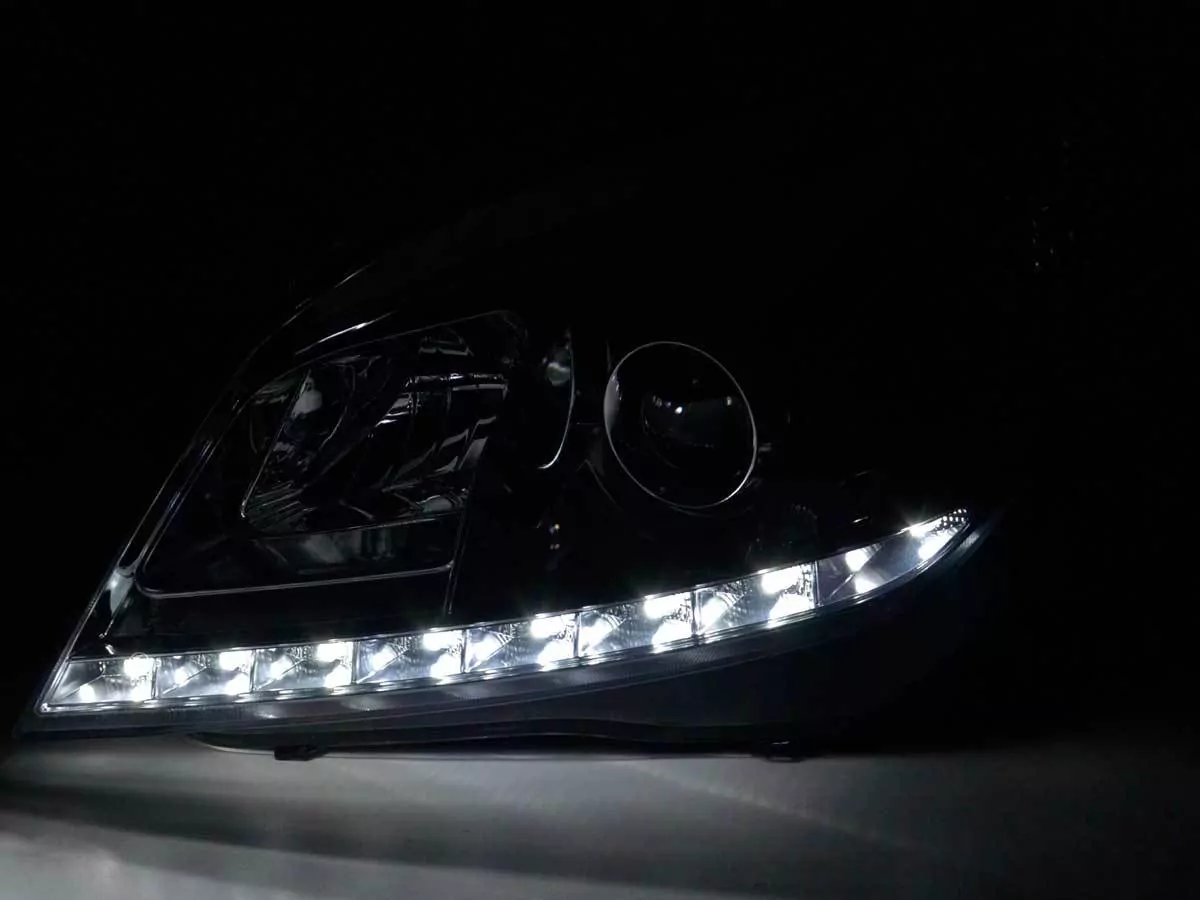 Scheinwerfer Set Daylight LED Tagfahrlicht Opel Astra H Bj. 2004-2009 chrom