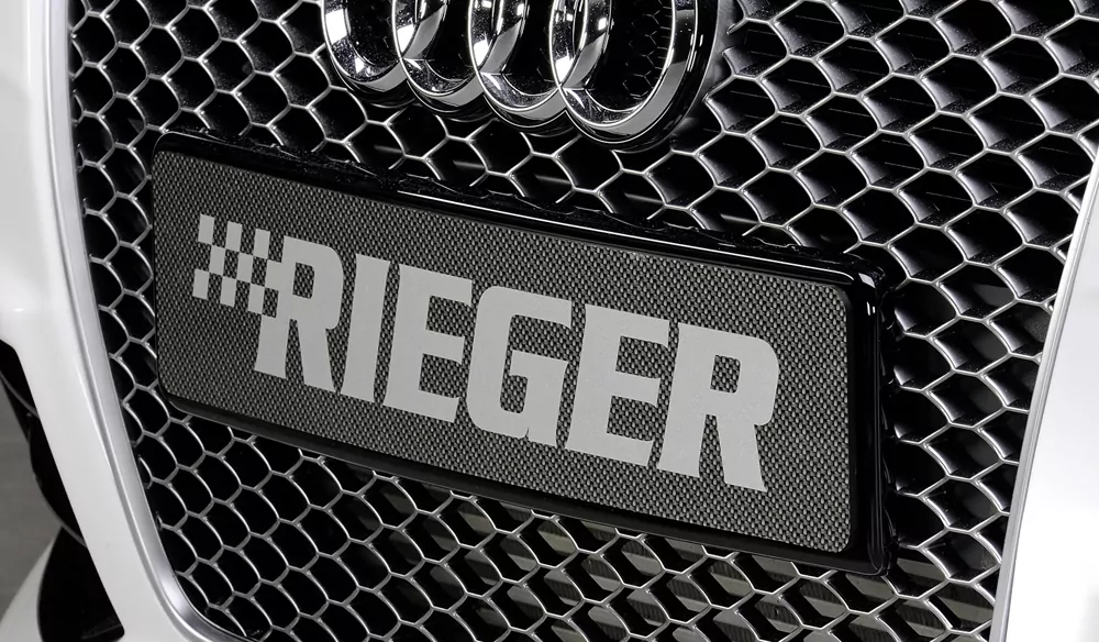 Kennzeichenauflage schwarz glänzend glanz schwarz für Audi A5 (B8/B81) Cabrio 06.07-07.11 (bis Facelift)