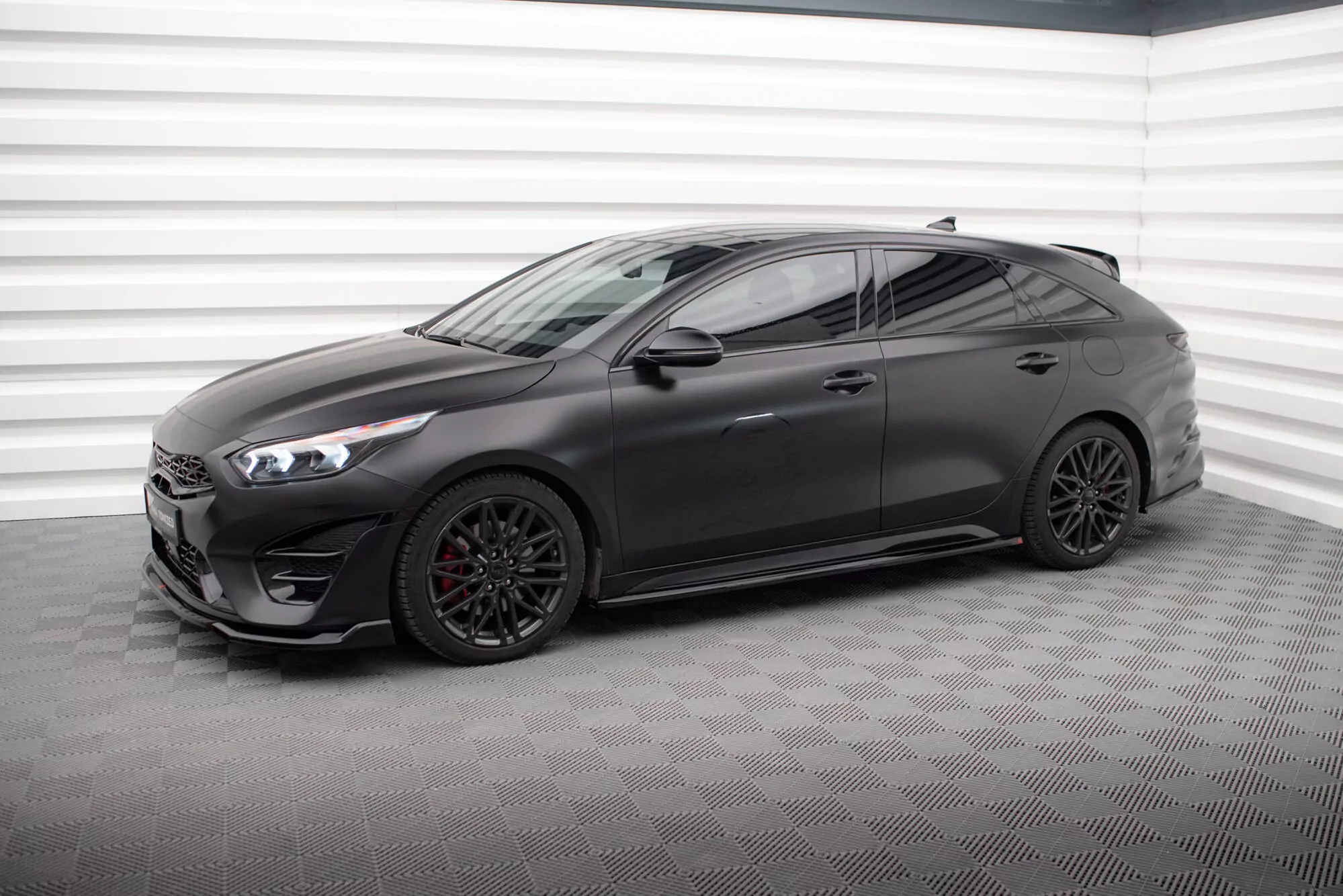 Seitenschweller Ansatz Für Kia Proceed GT / GT-Line Mk1 Facelift / Ceed GT Mk3 Facelift  Schwarz Hochglanz