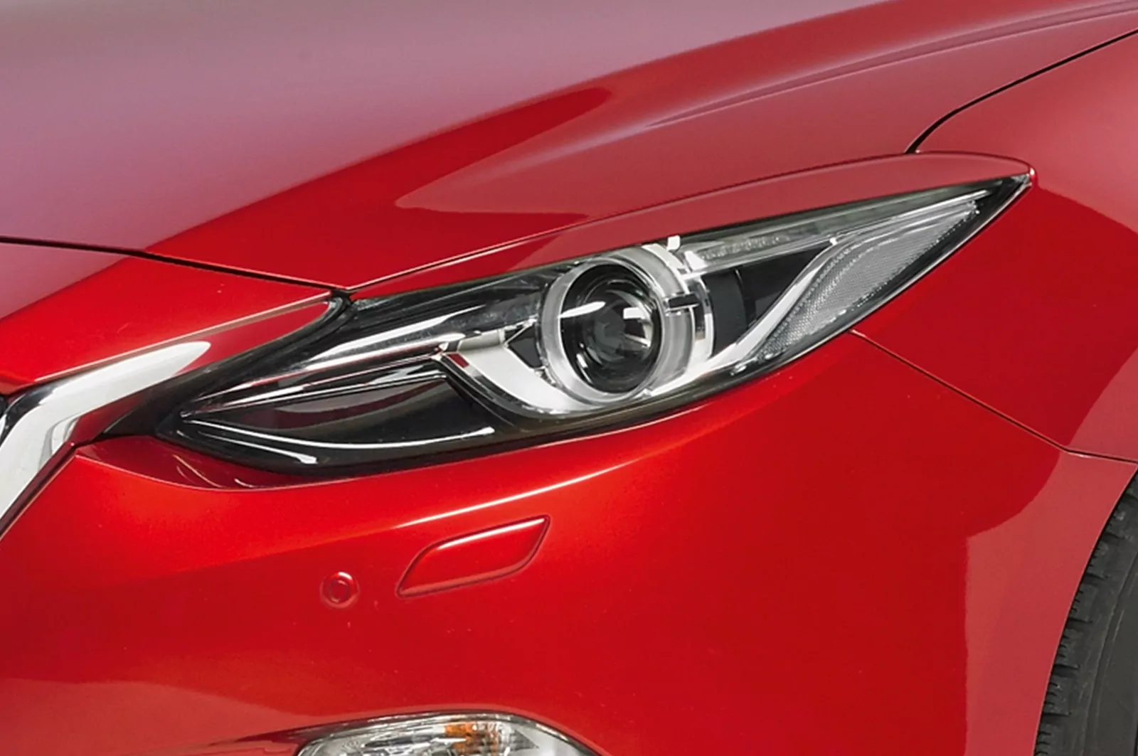 Scheinwerferblenden für Mazda 3 Typ BM SB248