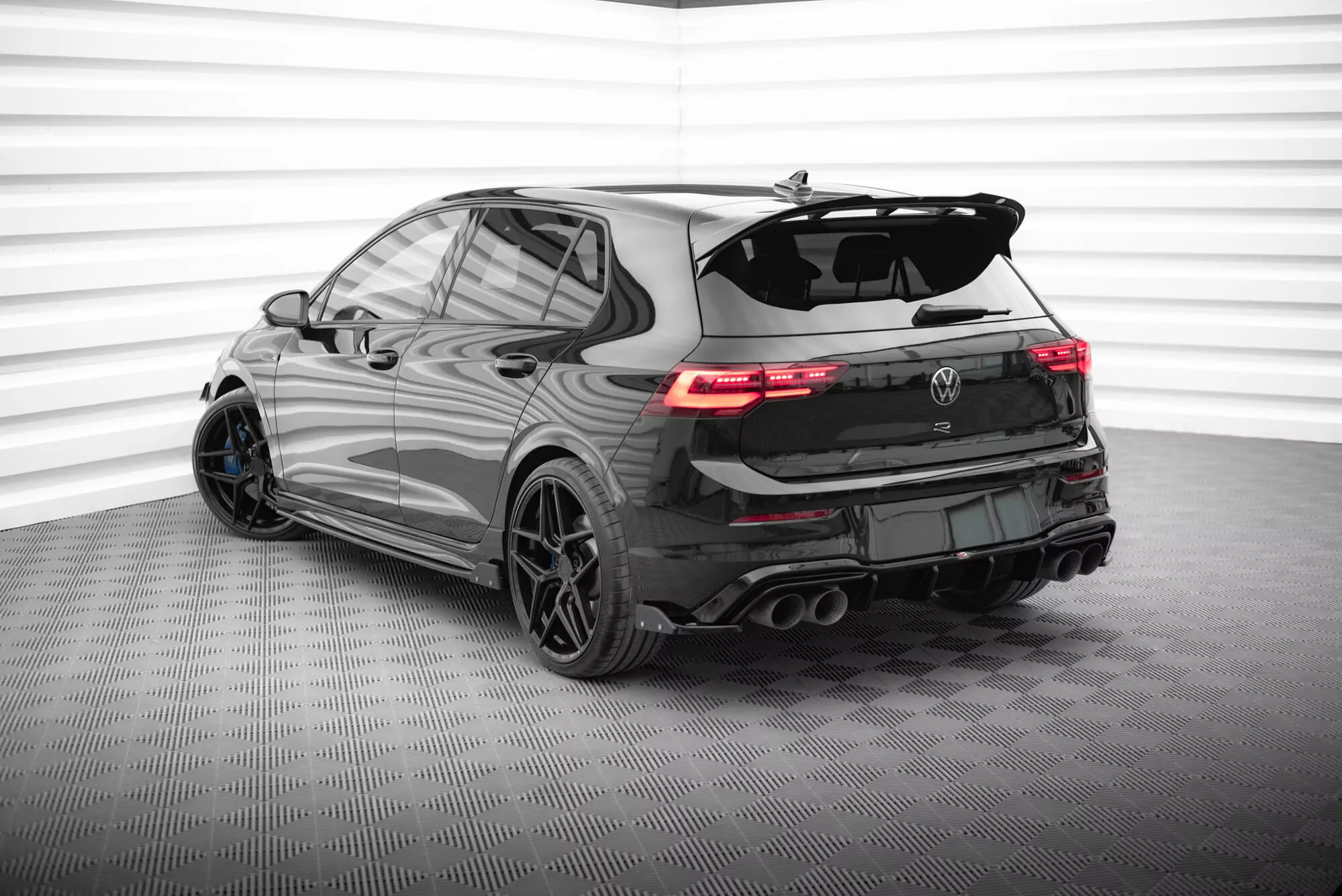 Heck Ansatz Flaps Diffusor V.6 +Flaps Für Volkswagen Golf R Mk8