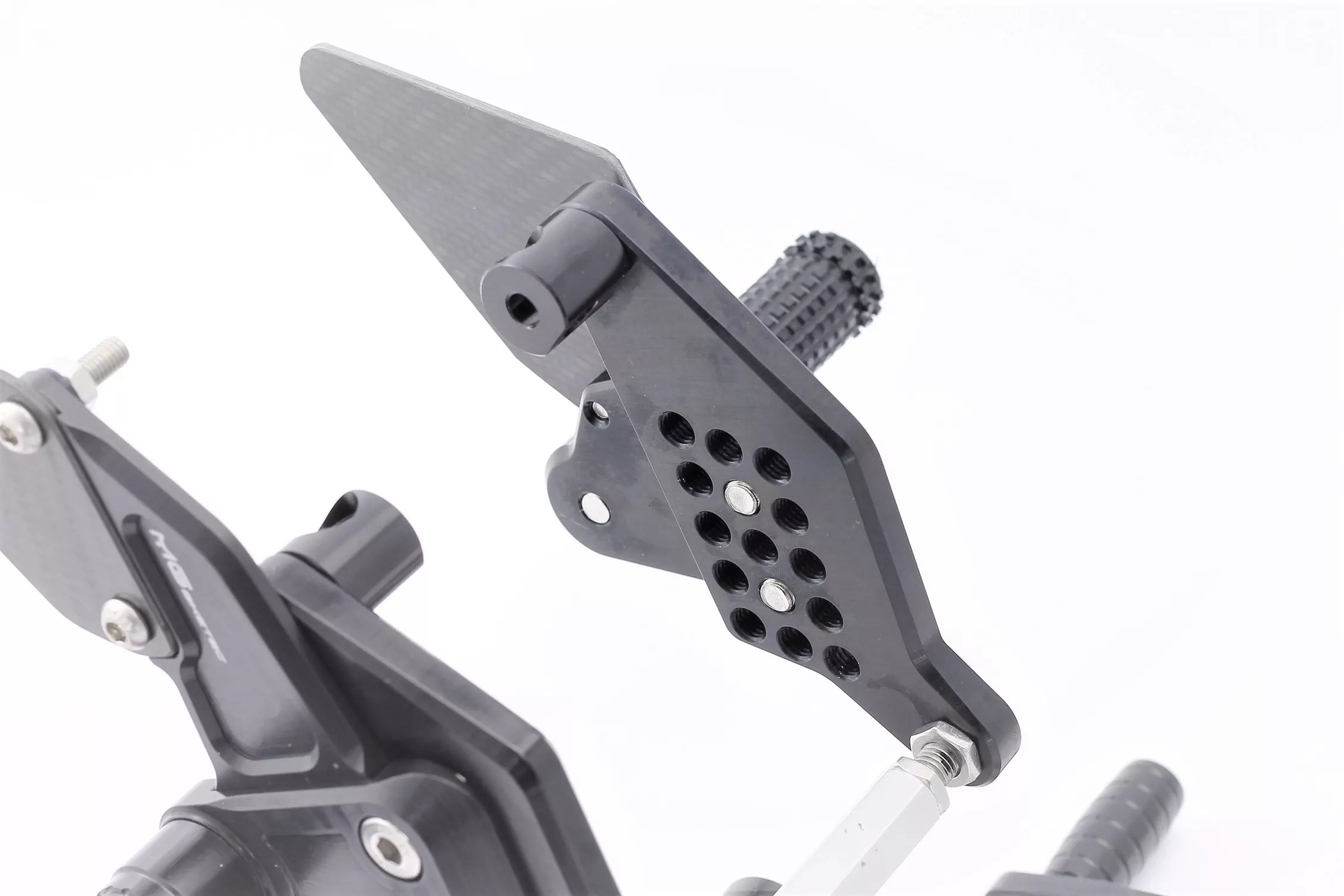 MG Biketec Sportfussrastenanlage / Rastenanlage / Fußrastenanlage mit ABE, gültig in D - A - CH für KTM 690 Duke ab 2016