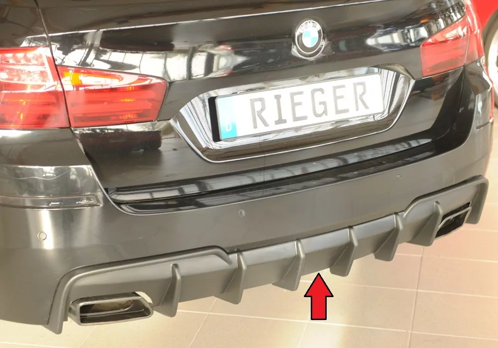 Rieger Heckeinsatz (für Fzg. mit AHK) matt schwarz für BMW 5er F11  (5K) Touring 07.13- (ab Facelift) LCI