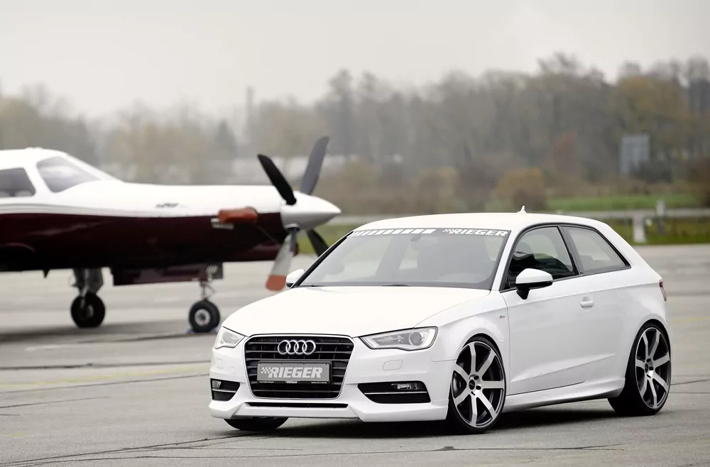 Rieger Spoilerlippe für Audi A3 (8V) - 5-tür. (Sportback 8VA) 07.12-08.16 (bis Facelift) carbon optik