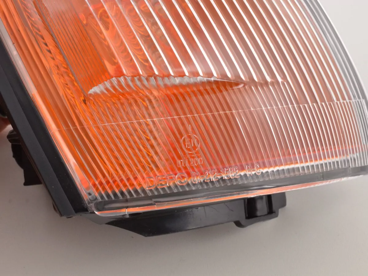 Verschleißteile Frontblinker rechts Toyota Starlet (P8) Bj. 90