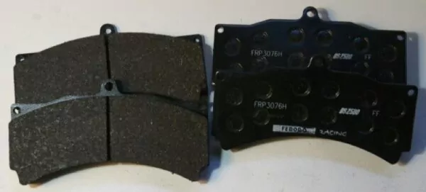 FERODO DS2500 BremsbelÃ¤ge fÃ¼r 6 und 8-Kolben Sattel Vorn (330-356 mm)