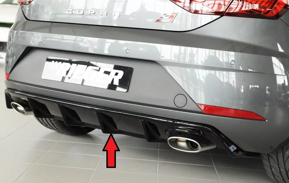 Rieger Heckeinsatz für Seat Leon Cupra (5F) - 5-tür. 01.17- (ab Facelift) schwarz glanz