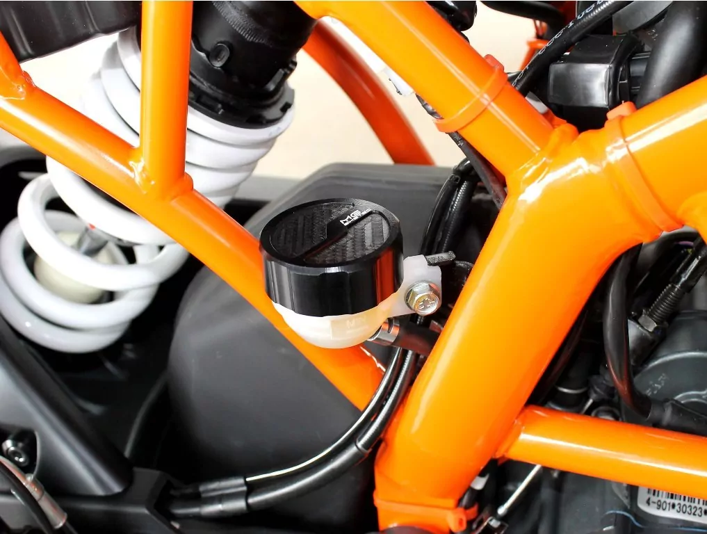 MG Biketec Behälterdeckel- Bremsflüssigkeit hinten für KTM 125 Duke ab 2011-2016