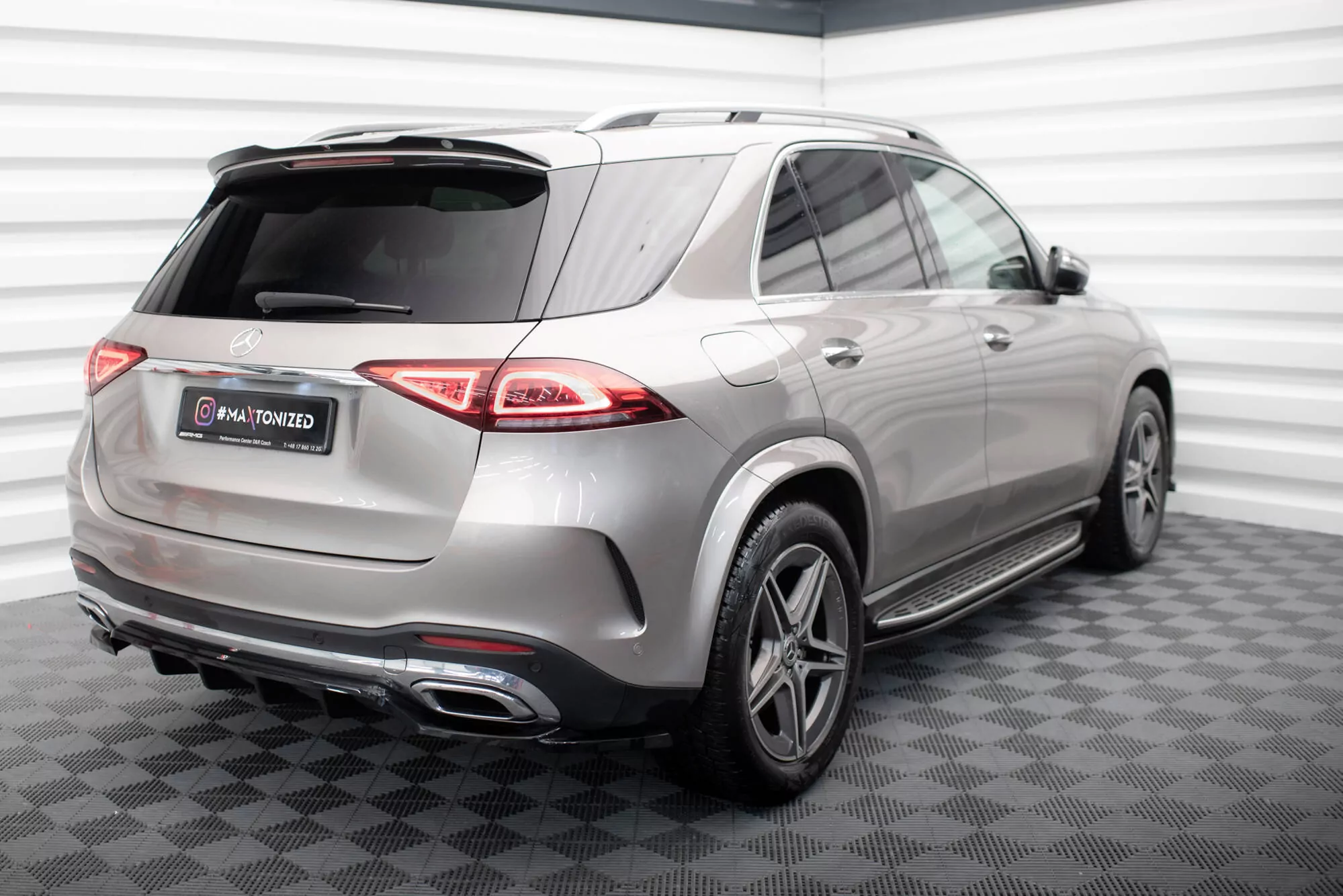Seitenschweller Ansatz Für Mercedes-AMG / AMG-Line GLE SUV W167 / W167 Facelift Schwarz Hochglanz