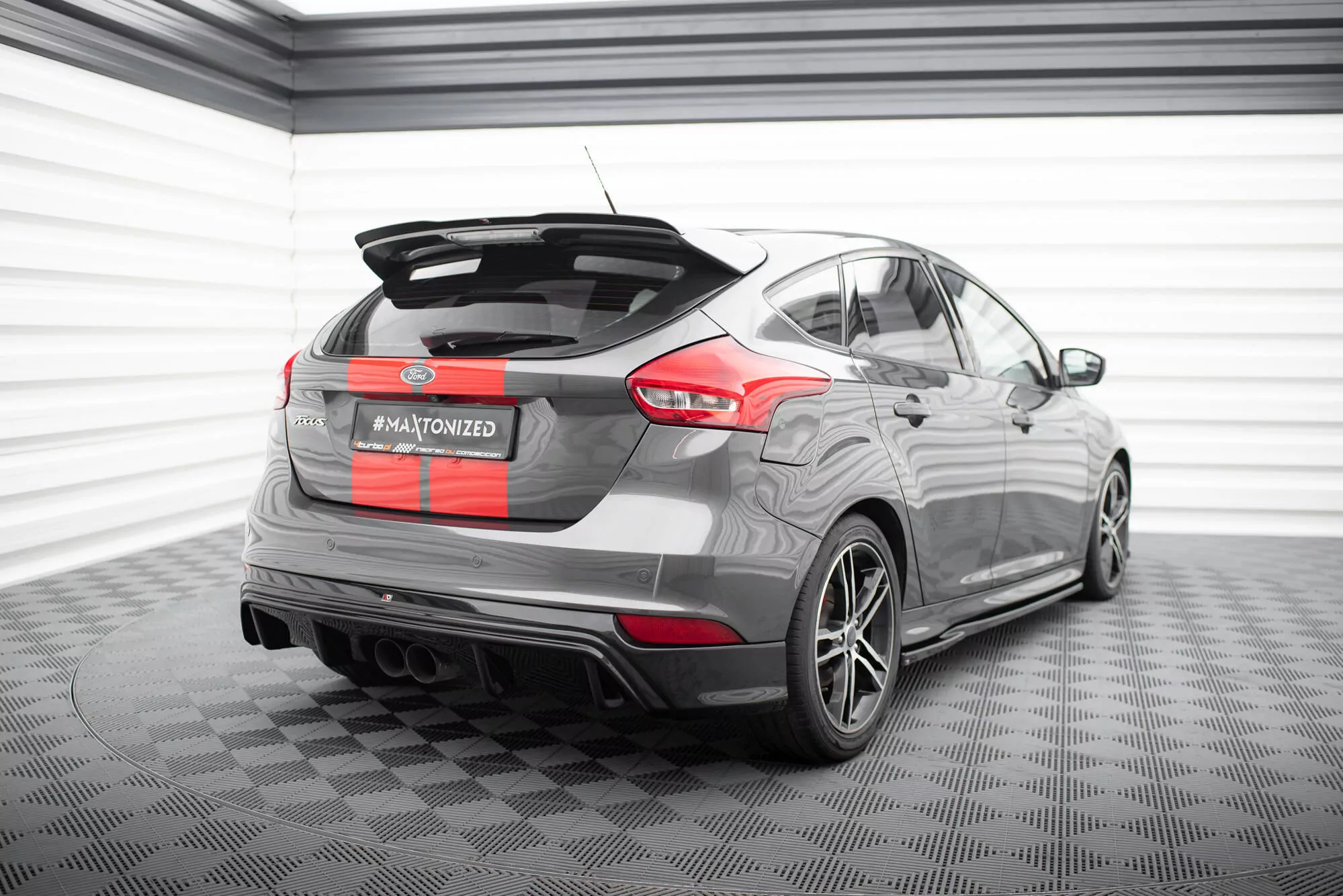 Diffusor Heck Ansatz Passend Für Passend Für FOCUS ST MK3 (FL) RS-LOOK Schwarz Hochglanz Schwarz Hochglanz
