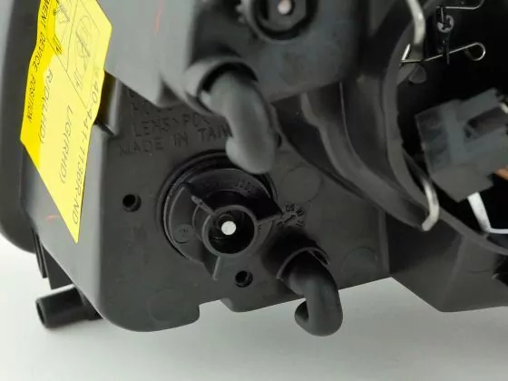 Scheinwerfer Audi A4 Typ B5  95-99 schwarz