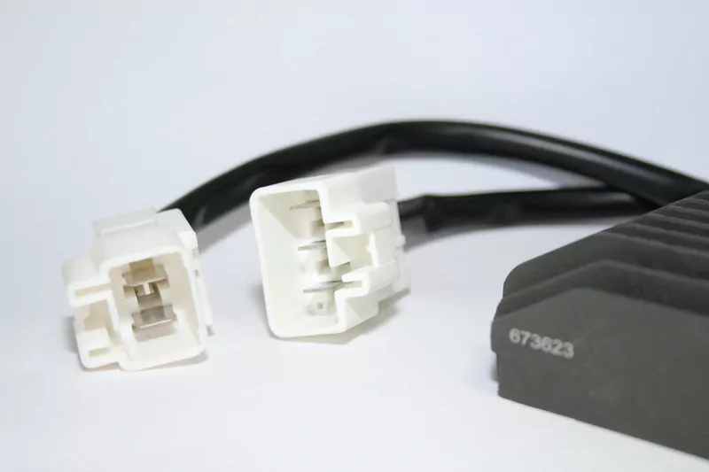 ELECTROSPORT Regulator ESR623 Honda CBF1000 (06-09)