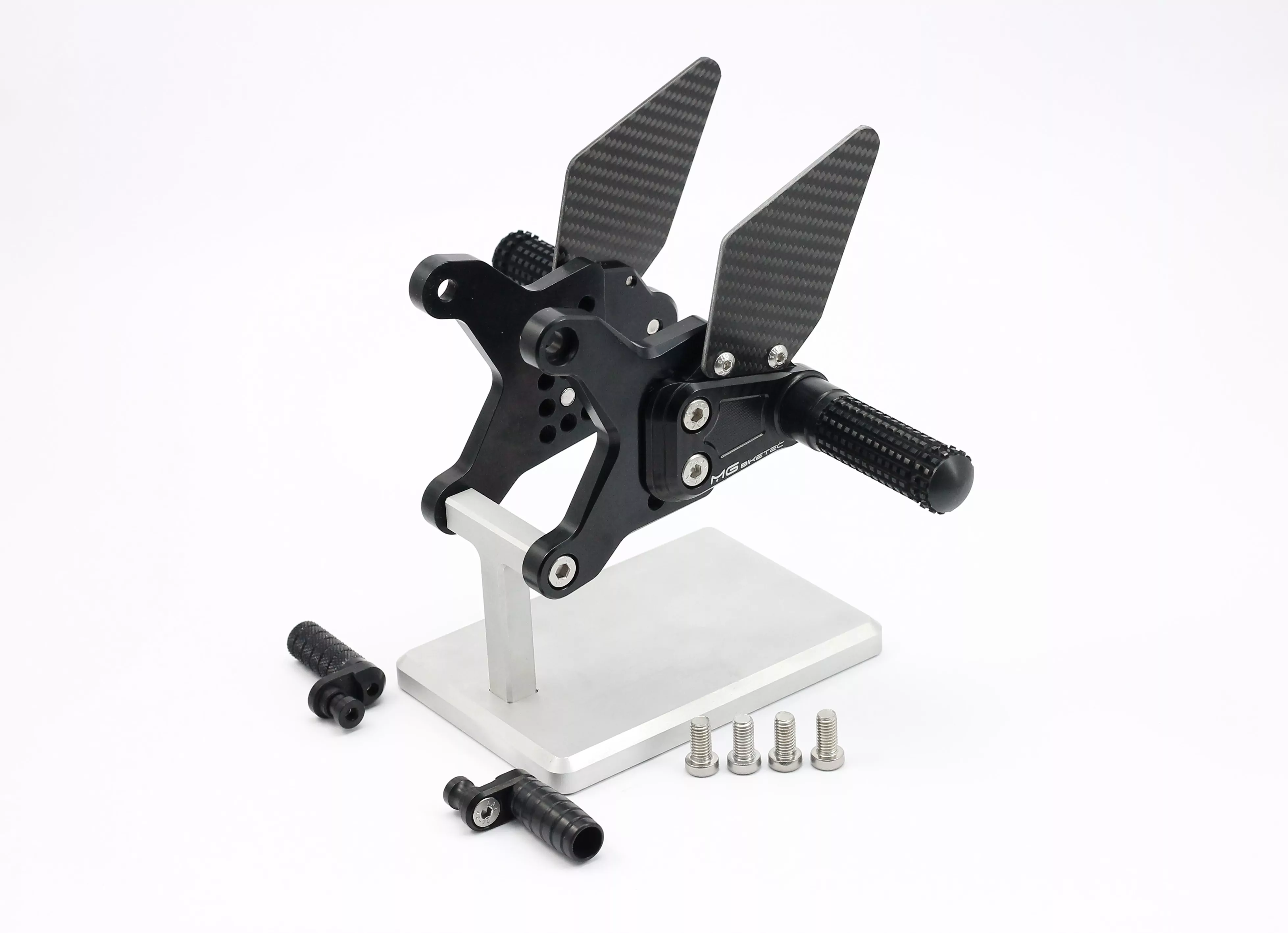 MG Biketec Sportfussrastenanlage / Rastenanlage / Fußrastenanlage mit ABE, gültig in D - A - CH für MV Agusta F4 1000 RR ab 2011