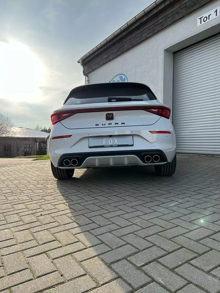 Cupra Leon 4x2 - KL  Endschalldämpfer Ausgang rechts/links - 2x80 Typ 16 rechts/links