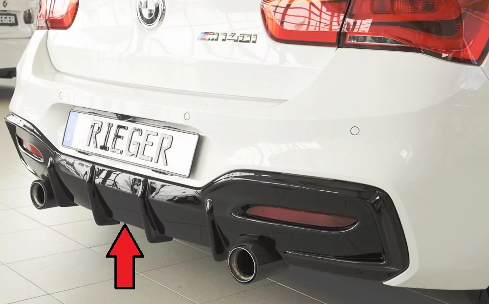 Rieger Heckeinsatz für BMW 1er F21  (1K2) | Lim. / 2-tür. 05.2015- (ab Facelift) LCI nur für M-Paket-Heckschürze, nur M135i / M140i