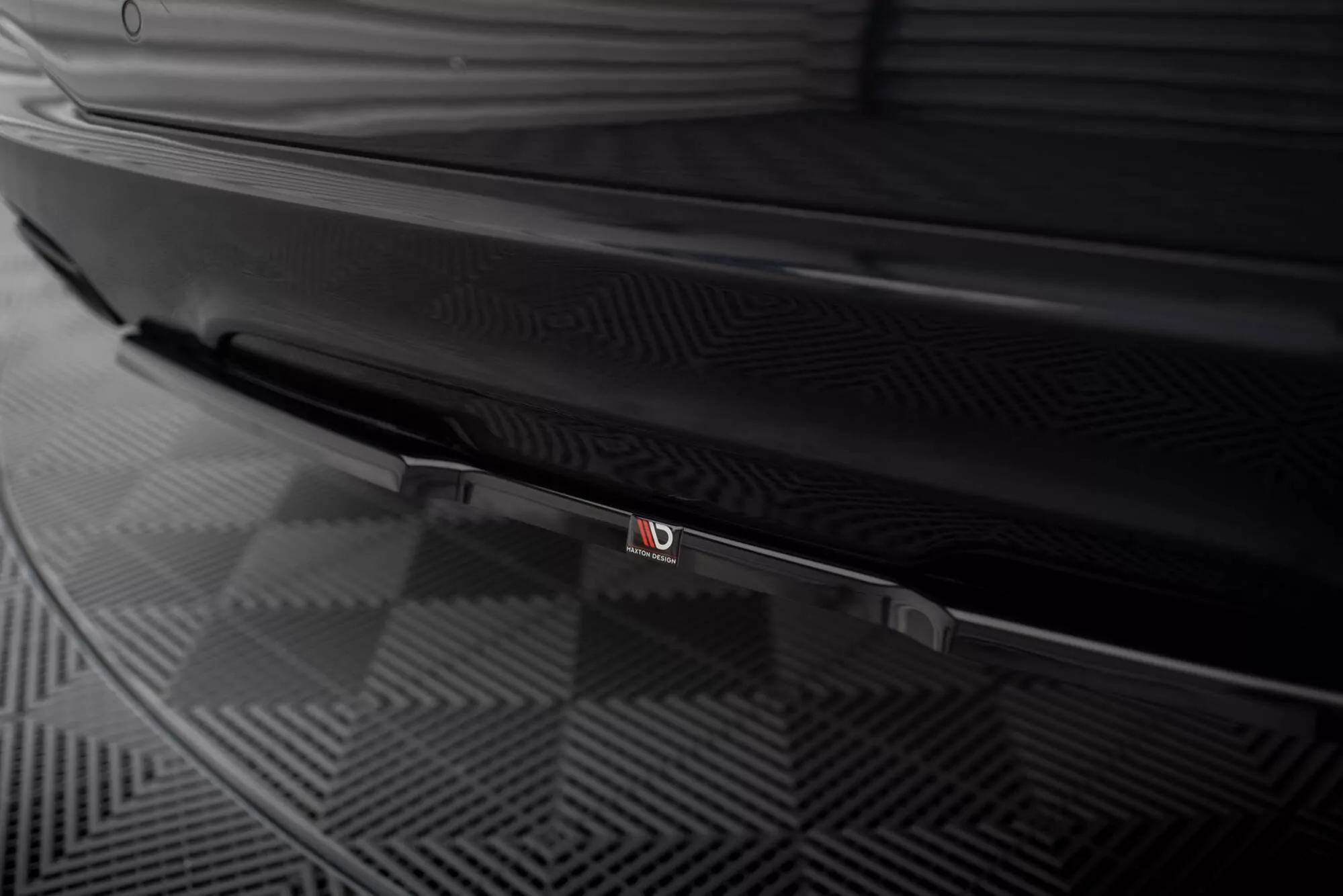 Mittlerer Diffusor Heck Ansatz Für BMW 6er GT G32 M-Paket Schwarz Hochglanz