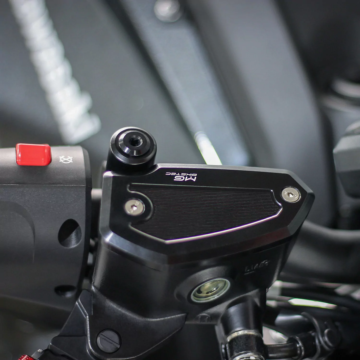 MG Biketec Behälterdeckel- Bremsflüssigkeit vorne für Kawasaki Z 650 ab 2023 - 2025