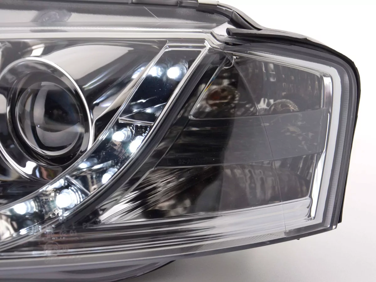 Scheinwerfer Set Daylight LED Tagfahrlicht Audi A3 Typ 8P Bj. 03-08 chrom