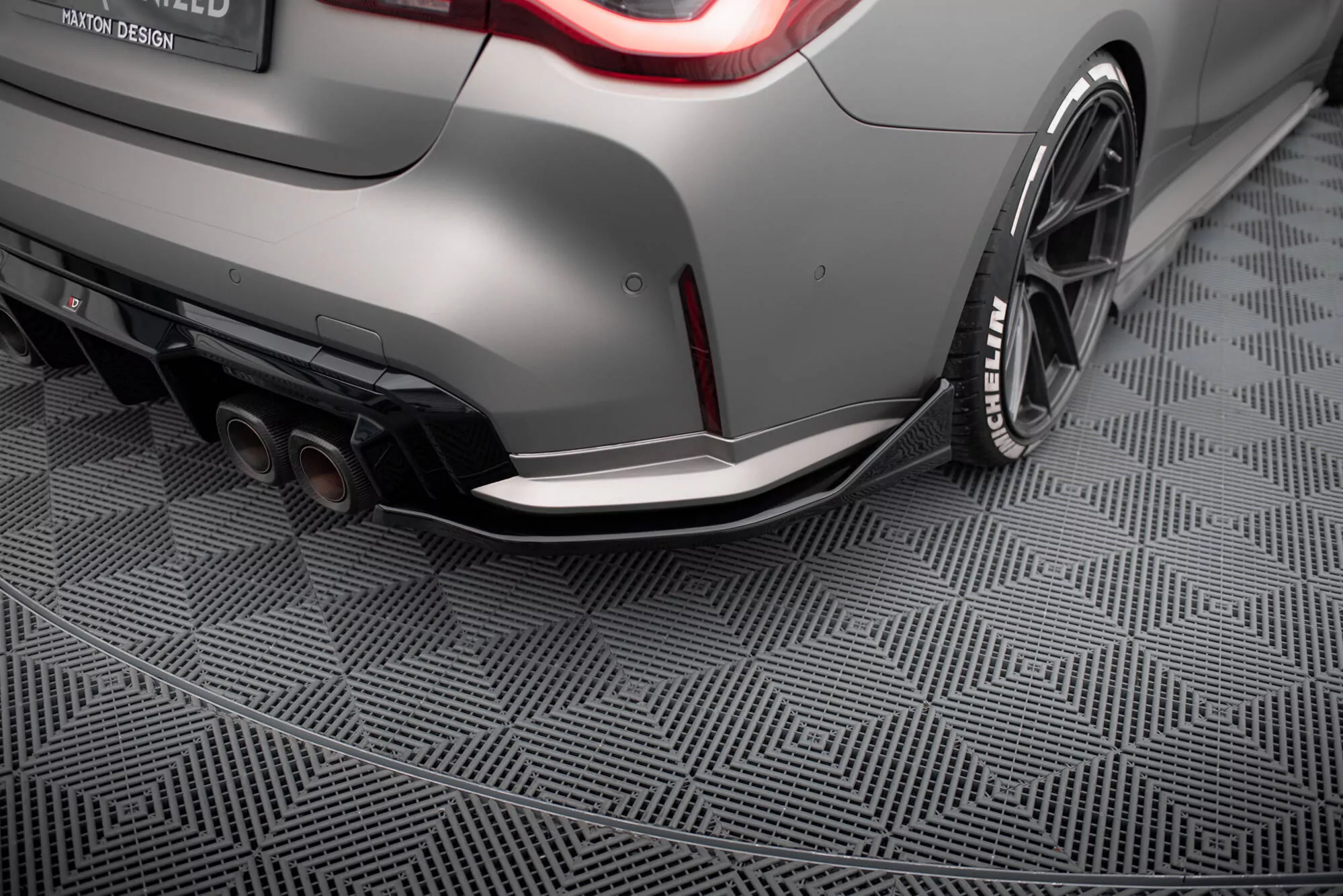 Heck Ansatz Flaps Diffusor V.5 Für (FĂĽr Heckansatz V.1)  BMW M4 G82 Schwarz Hochglanz