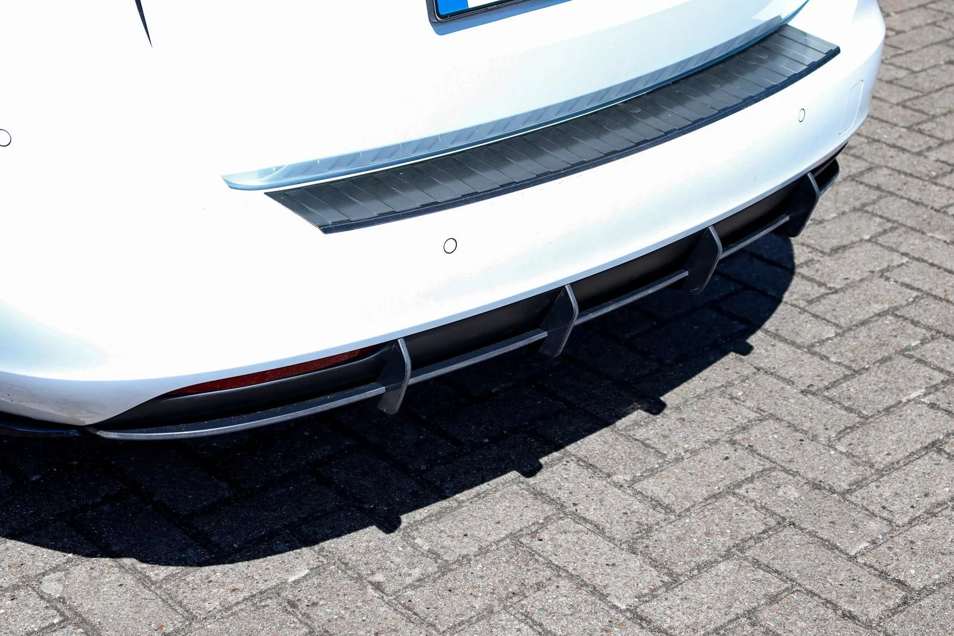 Gefräster Heckansatz für Opel Astra K Sportstourer ohne Endrohr