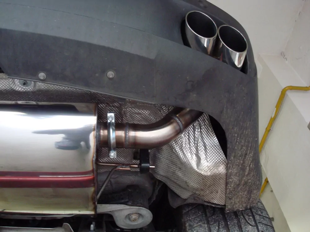 BMW X5  E70 - 4,8l 261kW  Endschalldämpfer quer Ausgang rechts/links, Eingang doppelflutig - 2x80 Typ 14 rechts/links