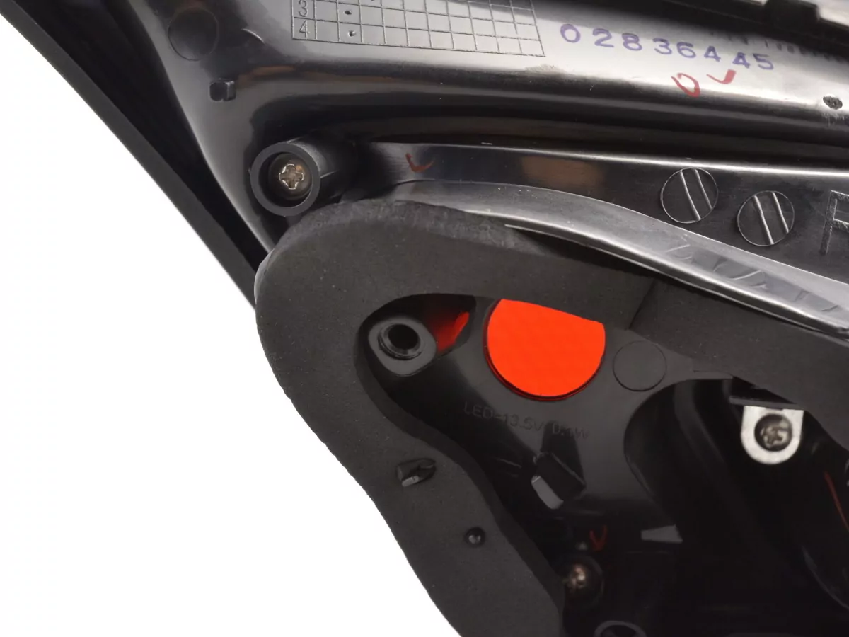 Verschleißteile Rückleuchte rechts Opel Astra J Bj. 2009-2012 schwarz