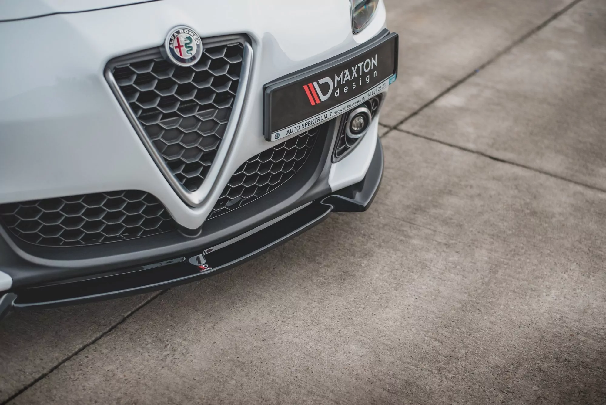 Front Ansatz V.2 Für Alfa Romeo Giulietta Facelift Schwarz Hochglanz