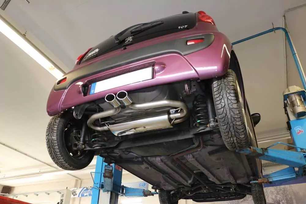 CitroenC1/ Peugeot 107/ Toyota Aygo  Endschalldämpfer Ausgang mittig - 2x86x54 Typ 32