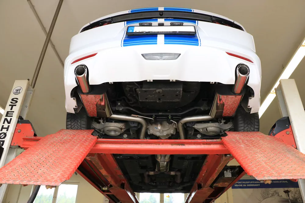 Ford Mustang Coupe & Cabrio - 4-Zylinder  Endschalldämpfer rechts/links - 1x100 Typ 67 rechts/links