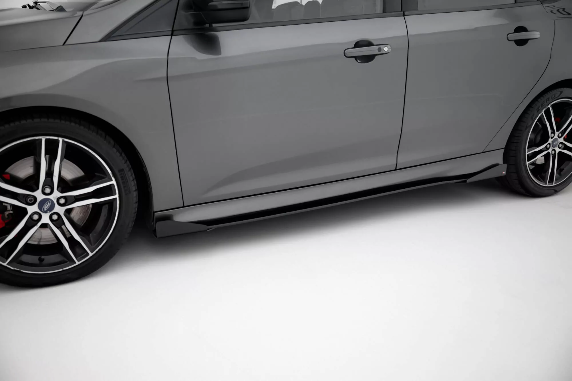 Street Pro Seitenschweller Ansatz Für + Flaps Ford Focus ST Mk3 Facelift Schwarz Hochglanz