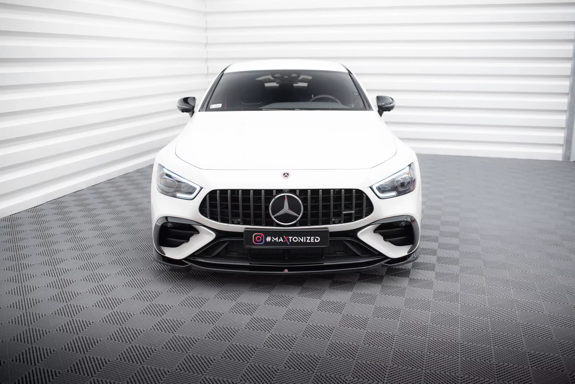 Front Ansatz V.1 Für Mercedes-AMG GT 43 4 Door Coupe V8 Styling Package Schwarz Hochglanz