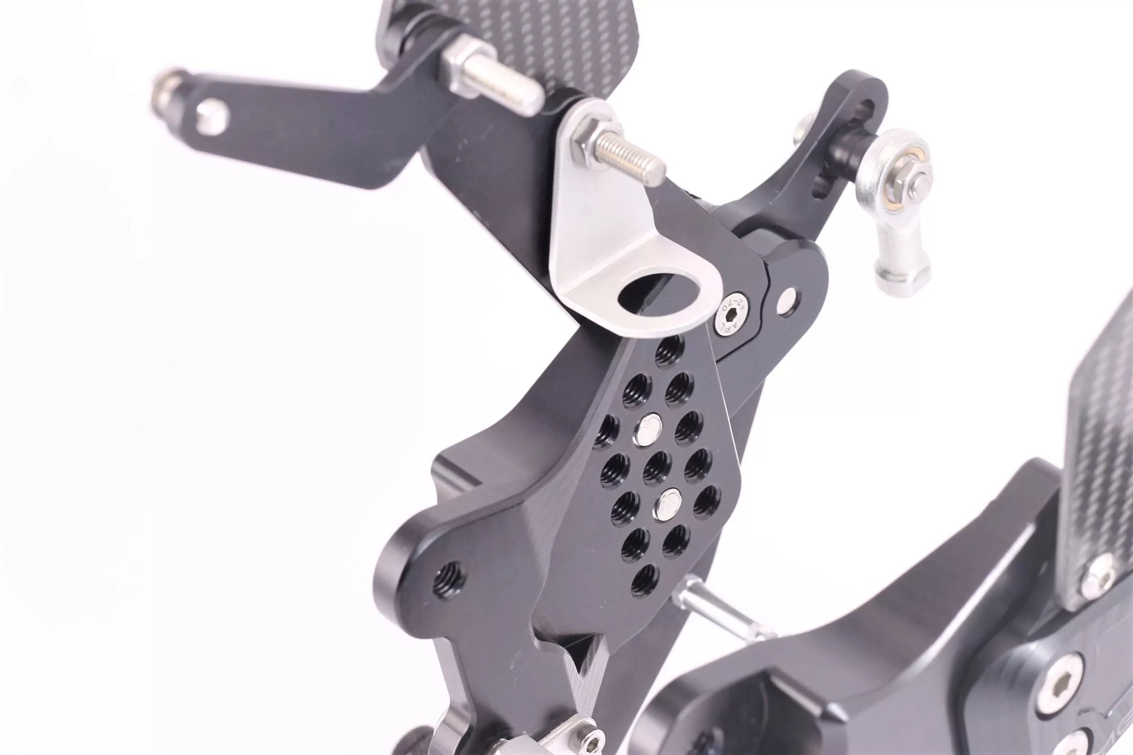 MG Biketec Sportfussrastenanlage / Rastenanlage / Fußrastenanlage mit ABE, gültig in D - A - CH für Suzuki GSX-R 1000 ab 2009-2011