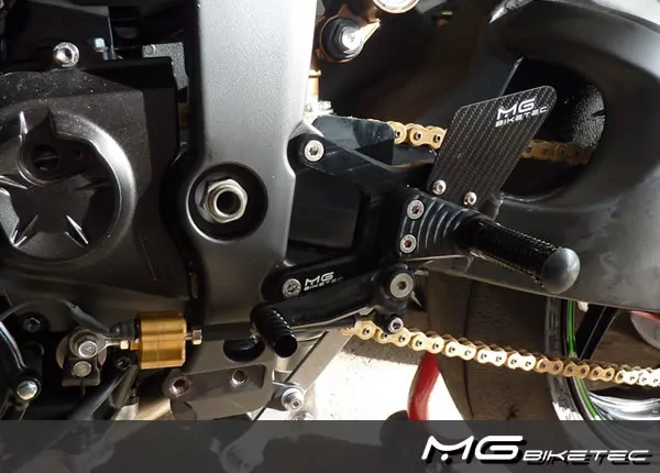 MG Biketec Sportfussrastenanlage / Rastenanlage / Fußrastenanlage mit ABE, gültig in D - A - CH für Kawasaki ZX-6R ab 2009
