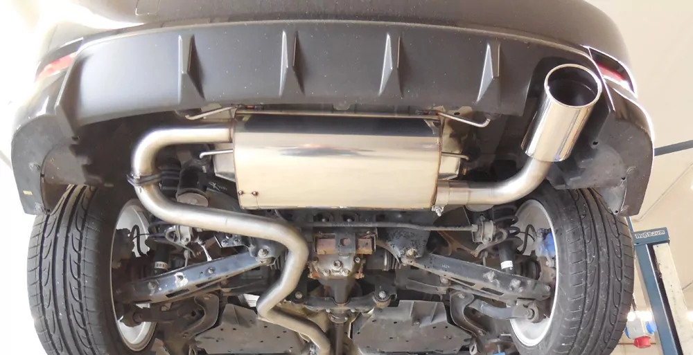 Subaru Impreza GHD Schrägheck  Endschalldämpfer quer rechts - 129x106 Typ 32