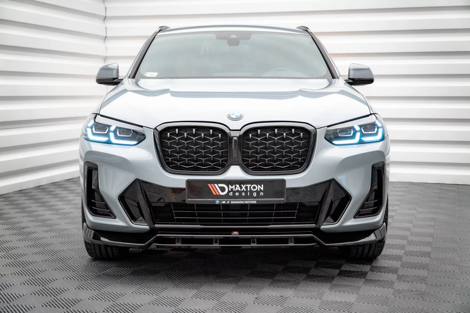 Front Ansatz V.1 Für BMW X4 M-Paket G02 Facelift Schwarz Hochglanz