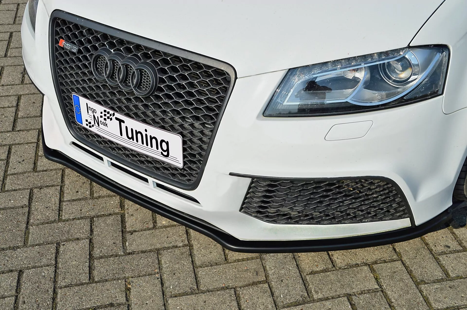 Cup Frontspoilerlippe für Audi RS3 8PA Bj. 2011-2012
