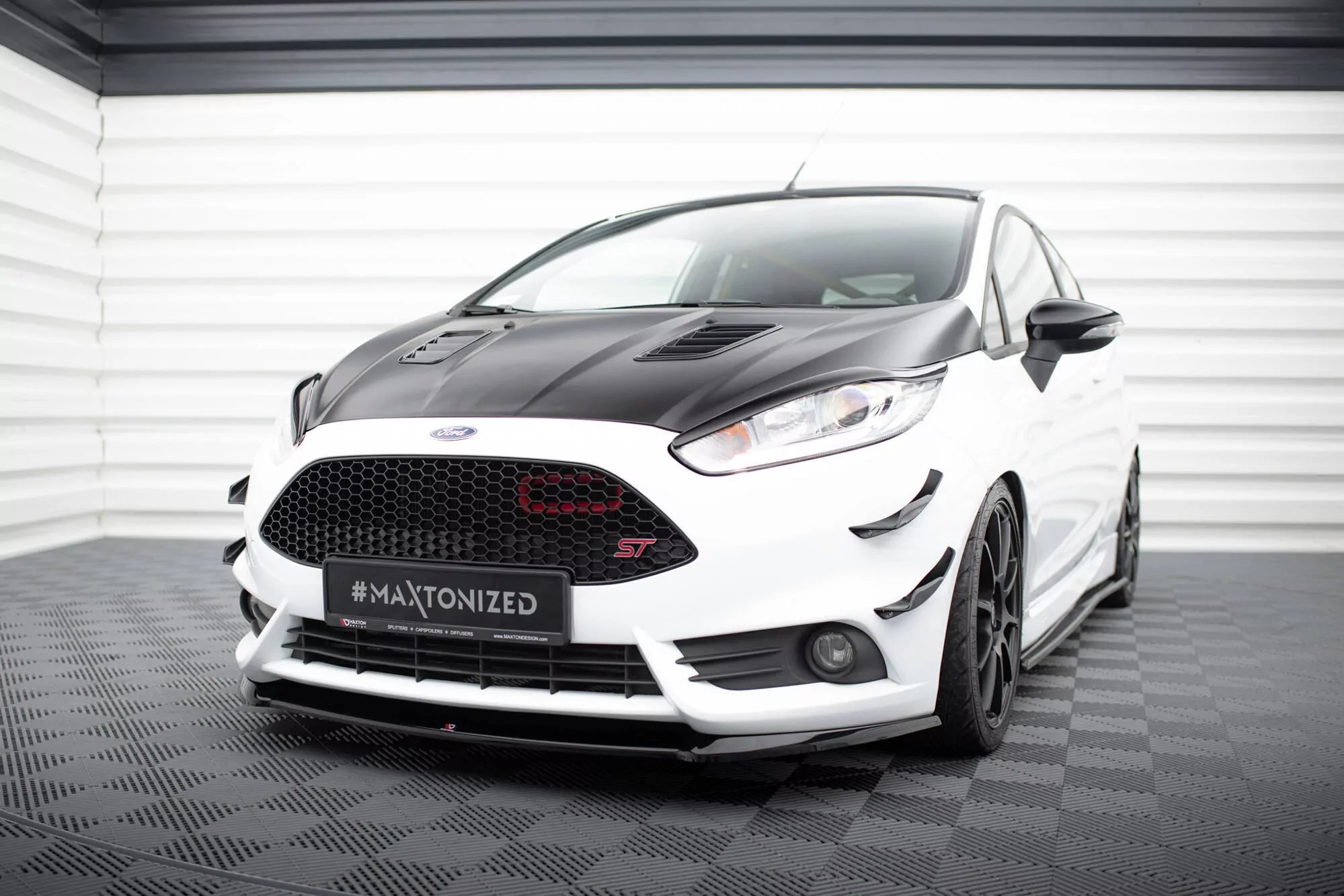Motorhauben Luftschlitze Ford Fiesta ST Mk7 Facelift Schwarz Hochglanz