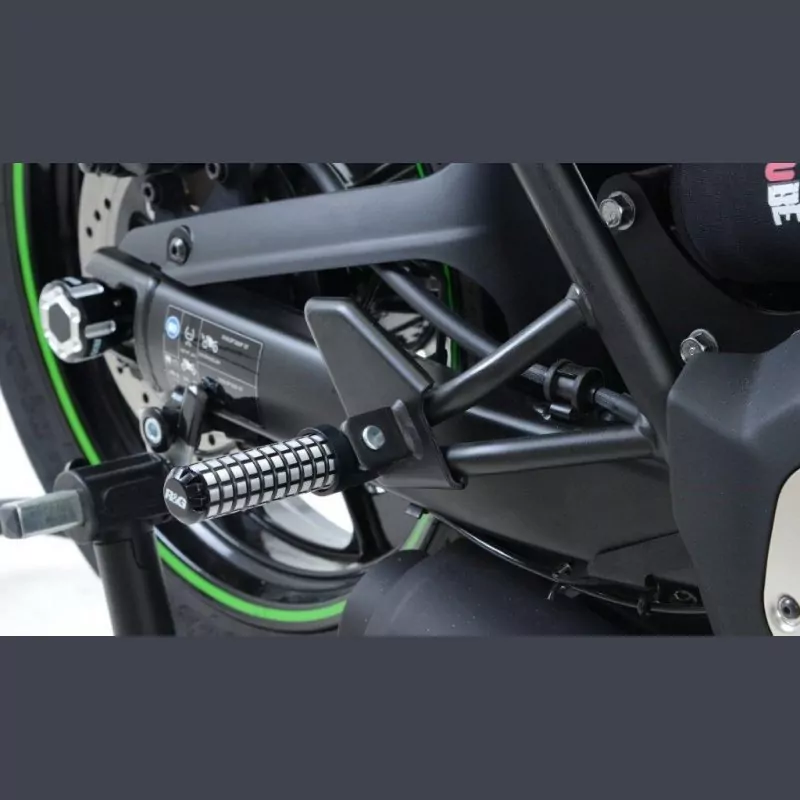 R&G Ersatz Fußrasten Set Kawasaki Vulcan S 2015- / Vulcan Cafe 2017-