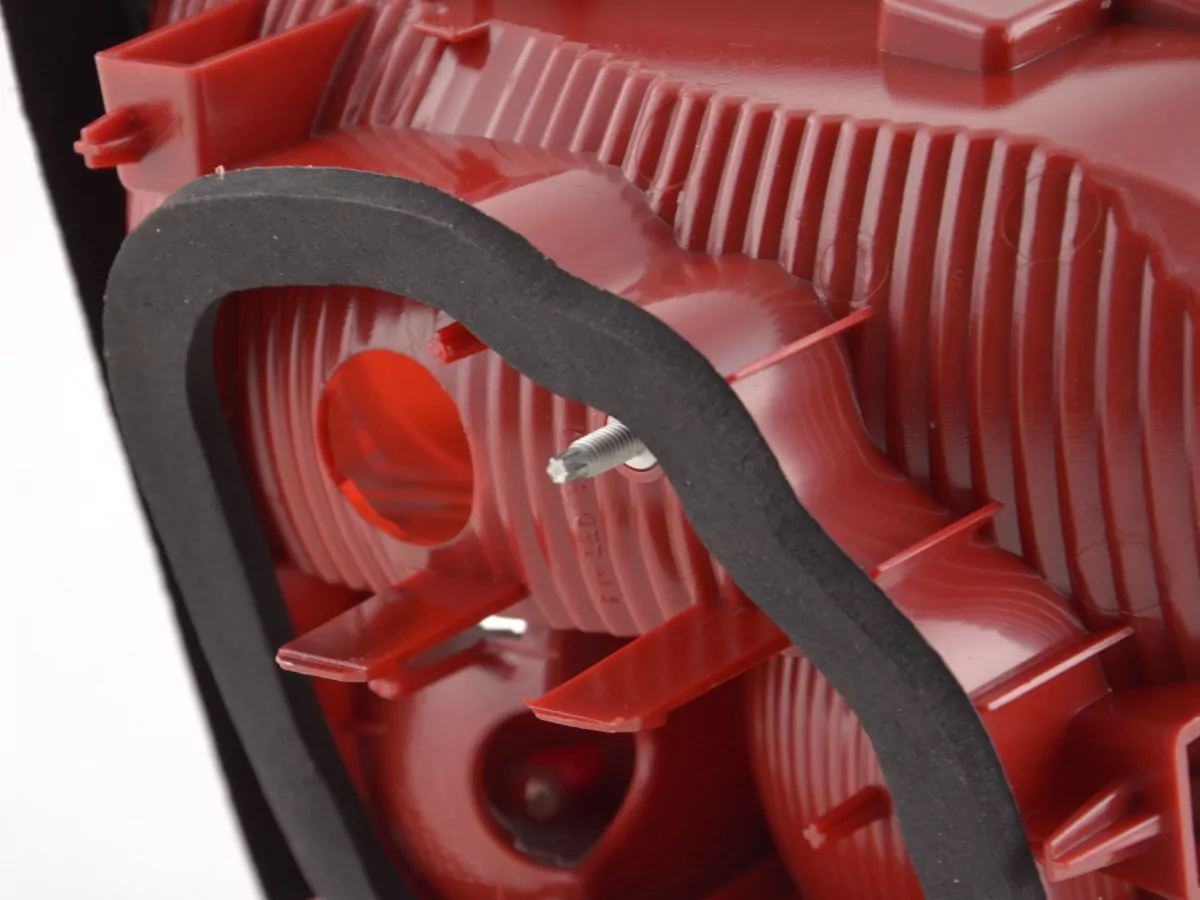 Verschleißteile Rückleuchte rechts VW Touran (1T) Bj. 11-14 rot/klar