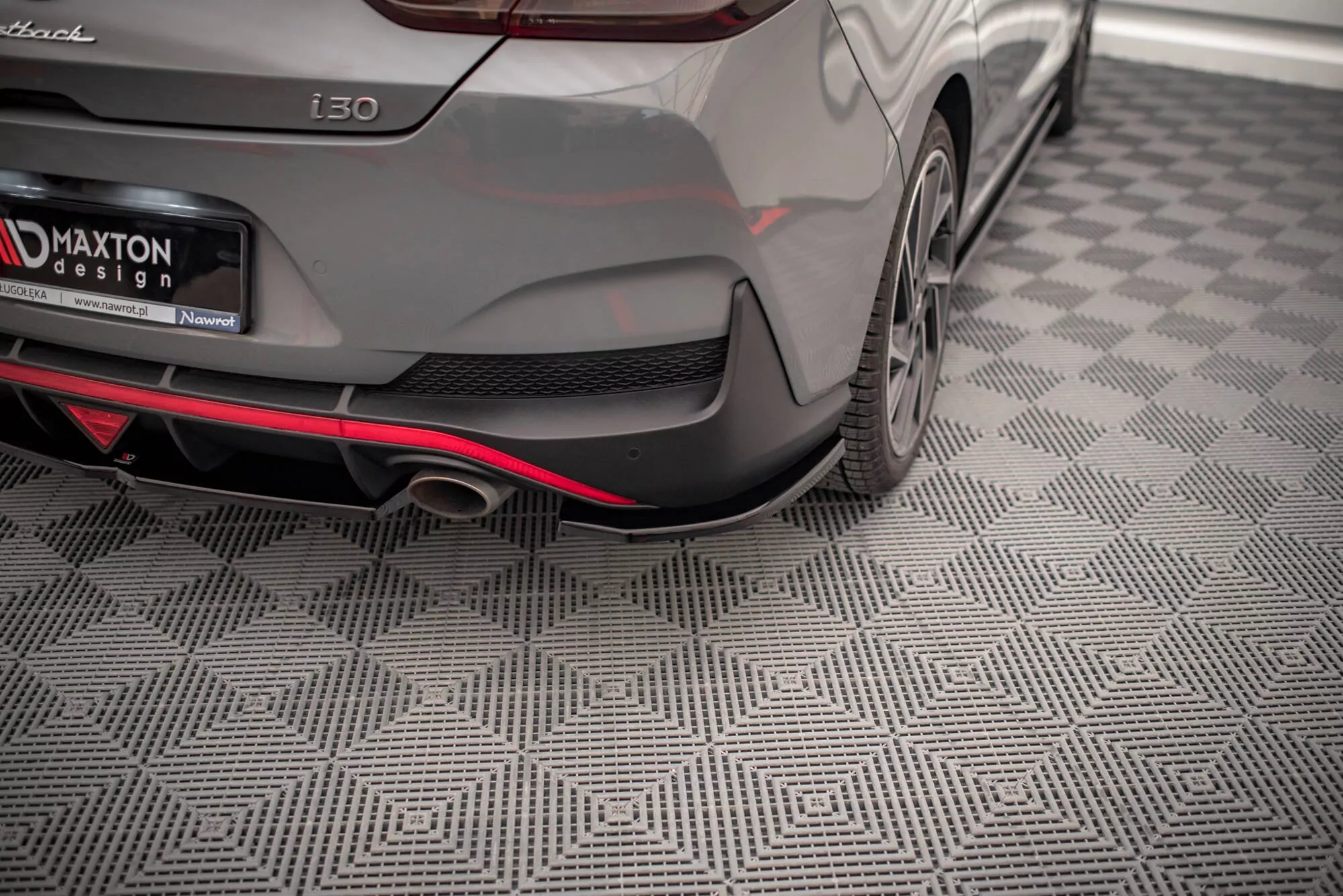 Heck Ansatz Flaps Diffusor Für Hyundai I30 Fastback N-Line Mk3 Facelift Schwarz Hochglanz