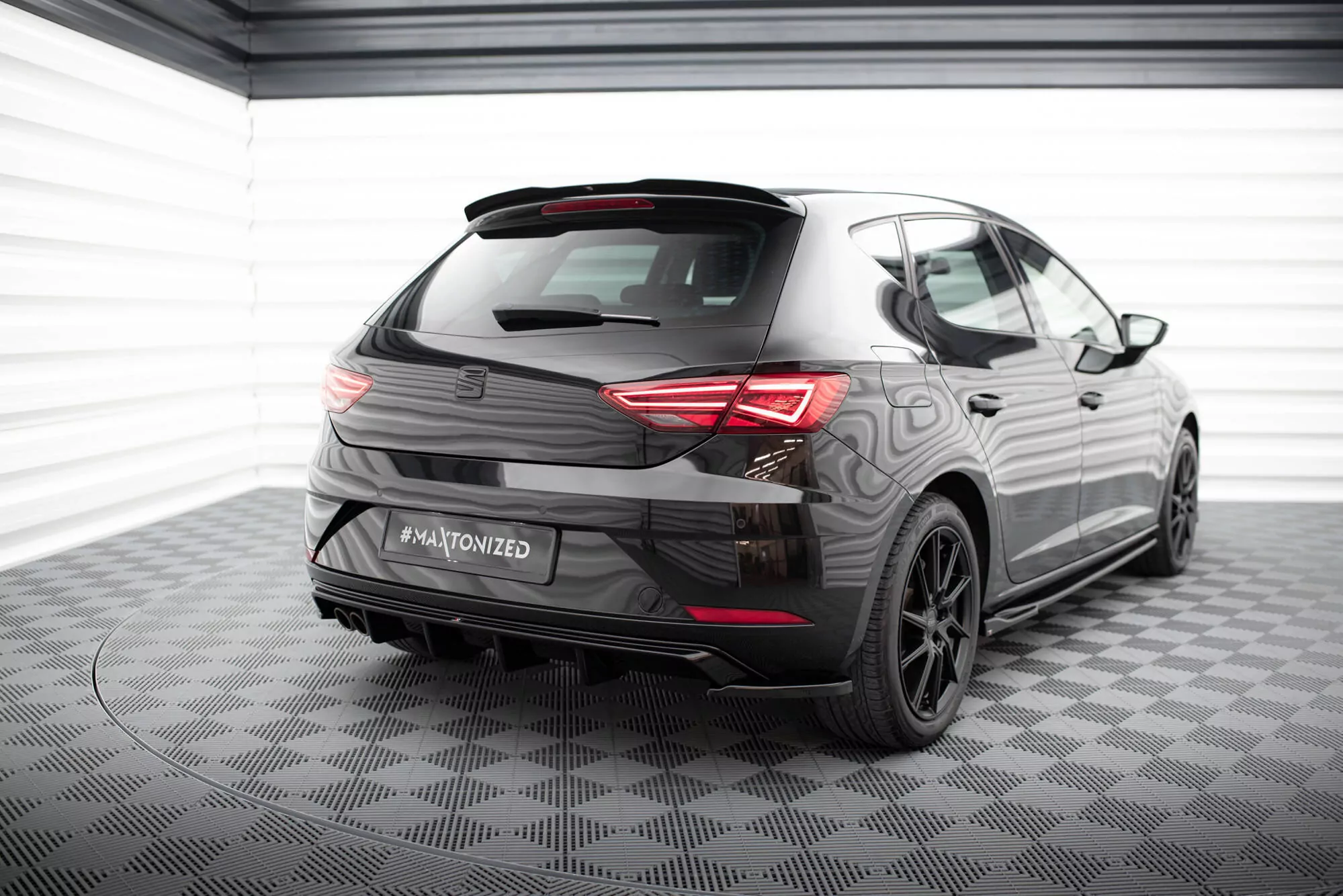 Spoiler CAP Passend Für Passend Für SEAT LEON III FR Schwarz Hochglanz Schwarz Hochglanz