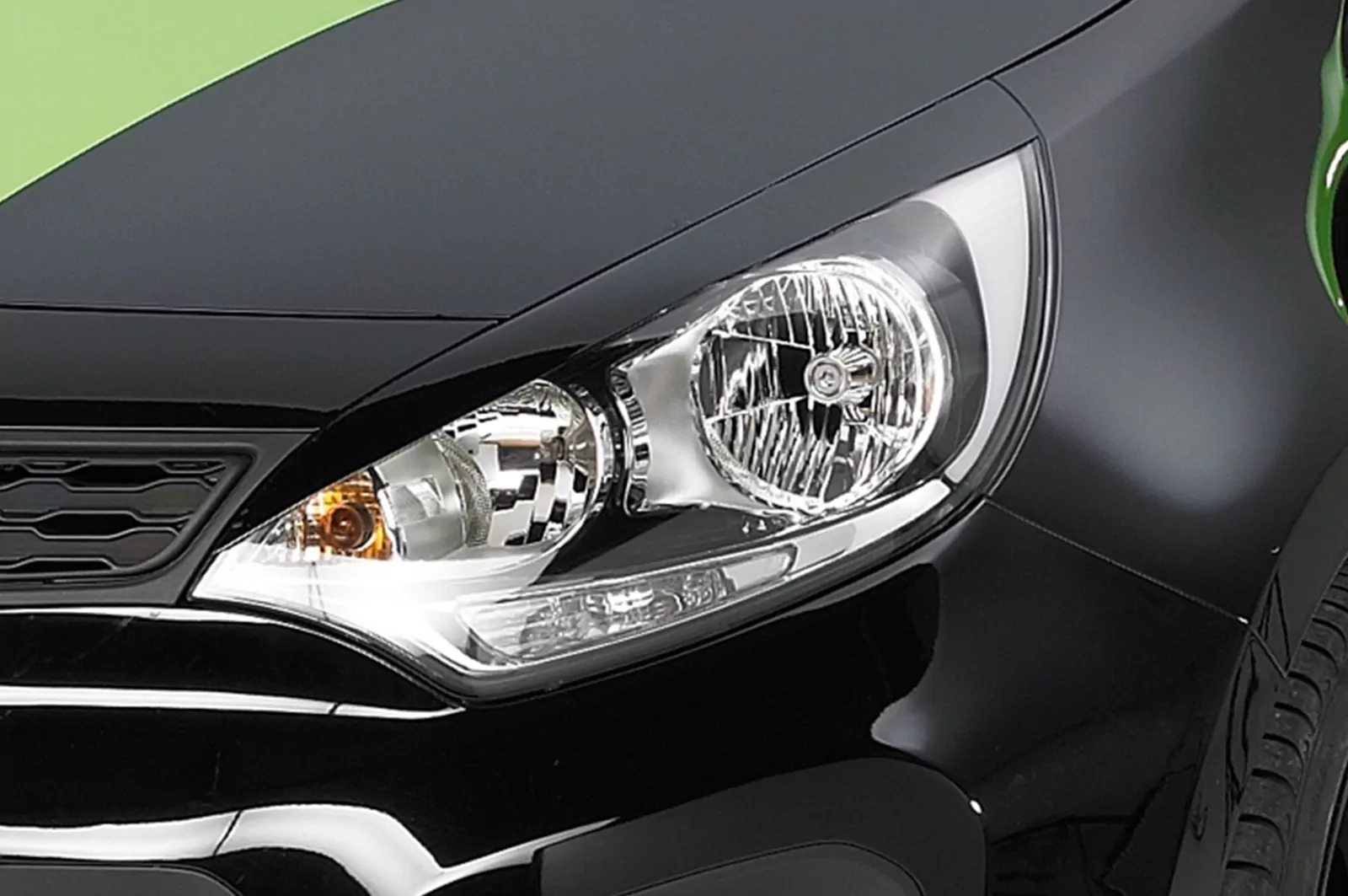 Scheinwerferblenden für Kia Rio 3. Generation UB SB090