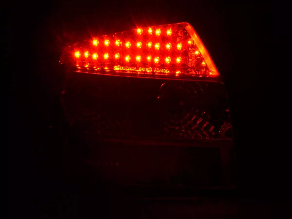 LED Rückleuchten Set Audi A4 Limousine Typ 8E Bj. 01-04 chrom