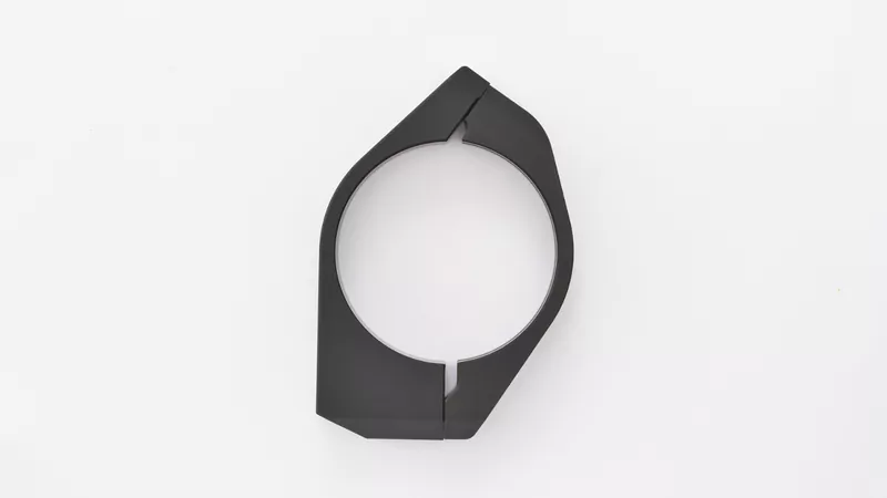 DAYTONA Gabelschellensatz mit Blinkerhalter Aluminium schwarz 35 mm